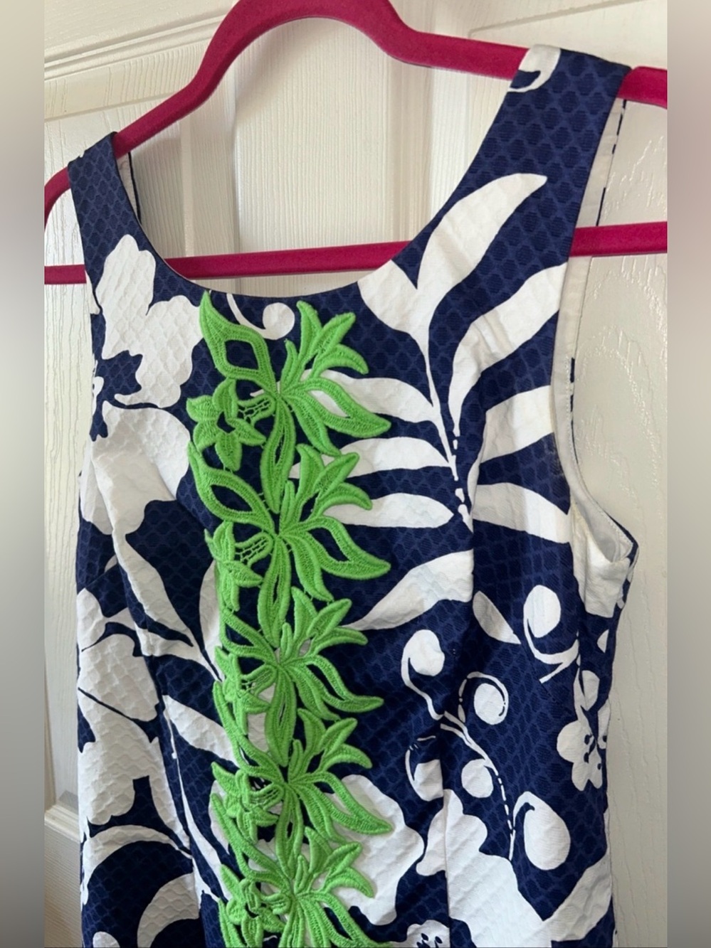 Lilly Pulitzer Delia Navy & White Johnny B Applied Green Lace Shift Dress Size 6 - Picture 4 of 9